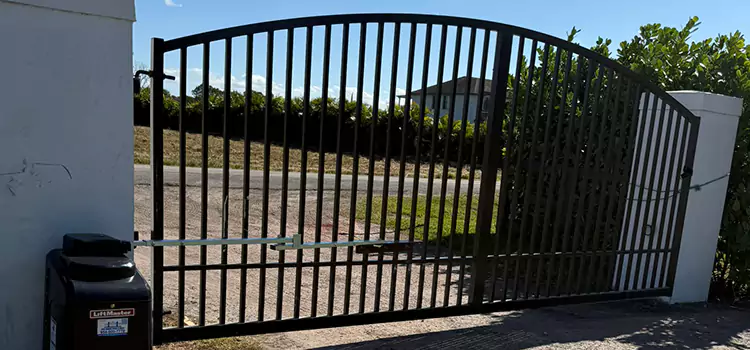Driveway Fence Repair Sand Springs
