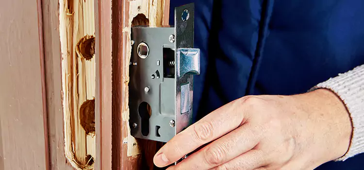 Garage Door Lock Replacement Sand Springs